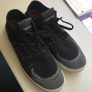 Kenneth Cole Reaction FLYKNIT